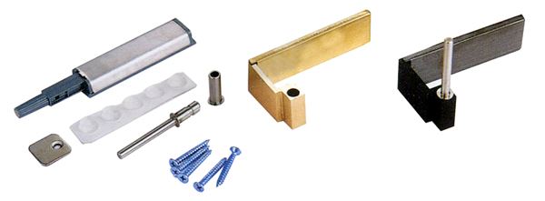 Aluminum frame corner bracket